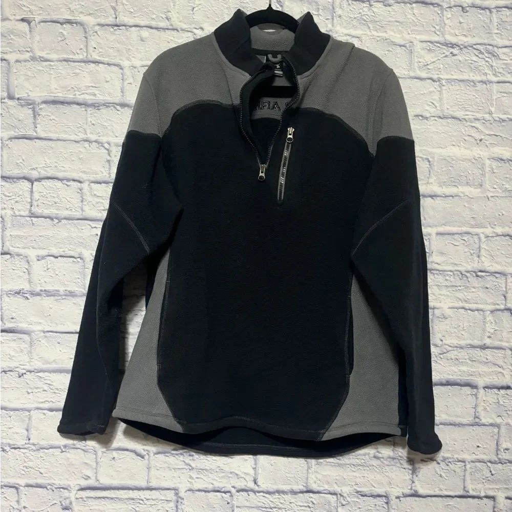 Under armour fleece pullover